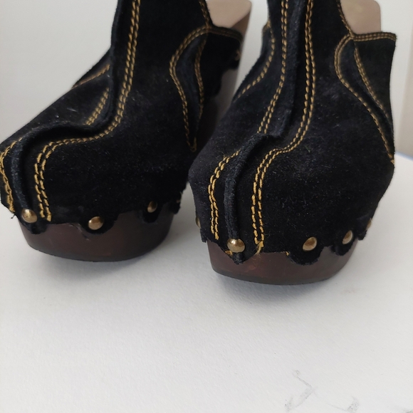 Flogg Black Suede Platform Clogs with Contrast Stitching Size 7.5 - Picture 3 of 8